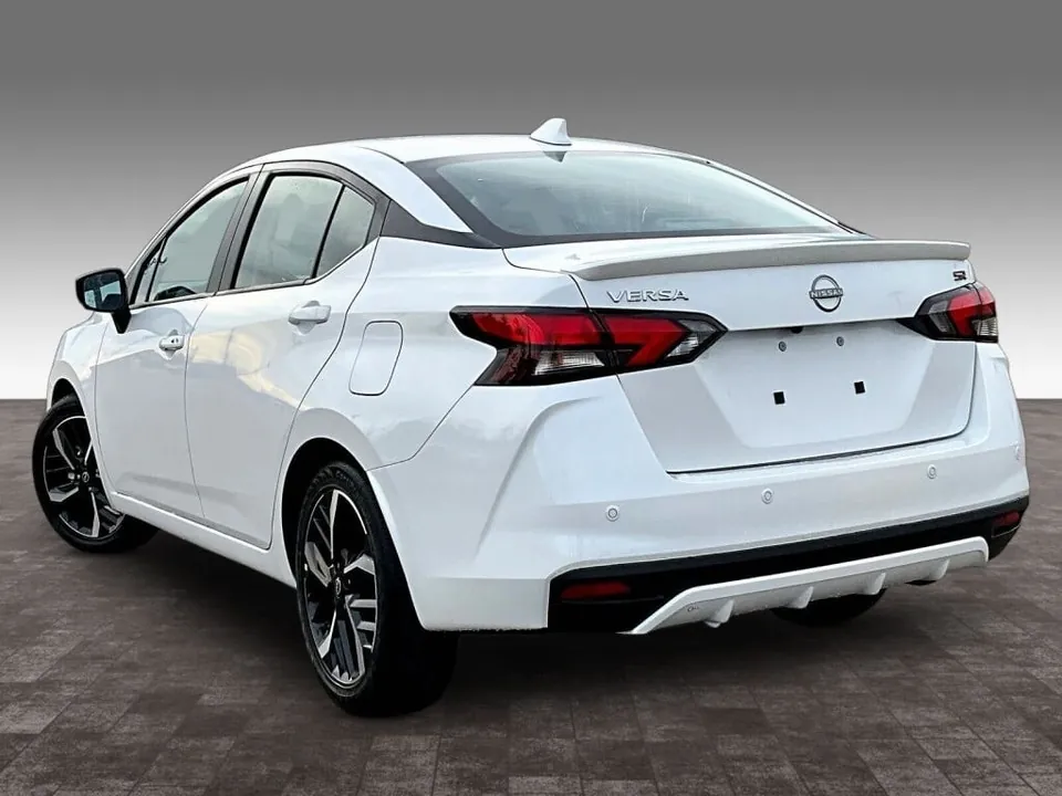 Nissan Versa 2025 photo 3