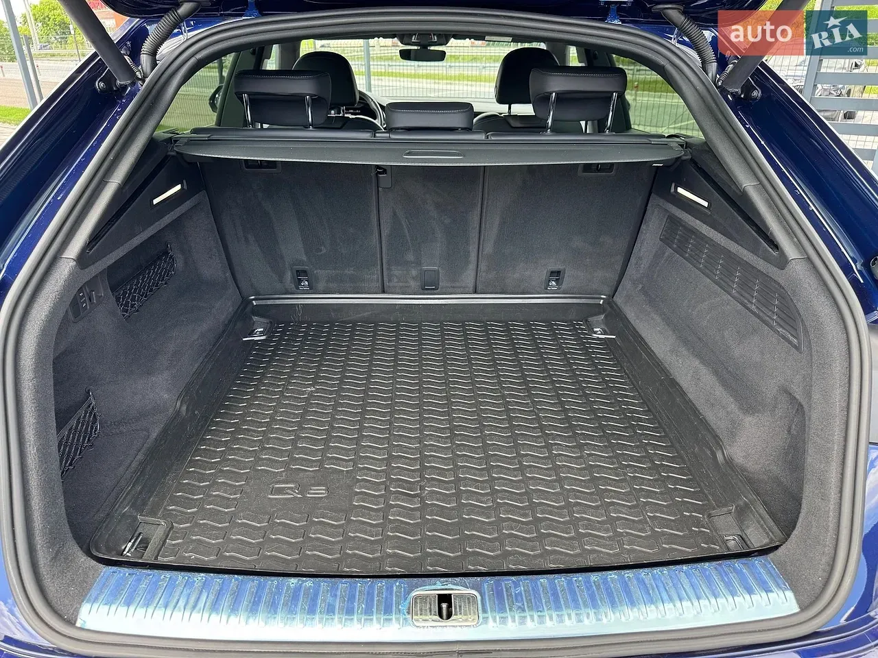 Audi Q8 2020 photo 5