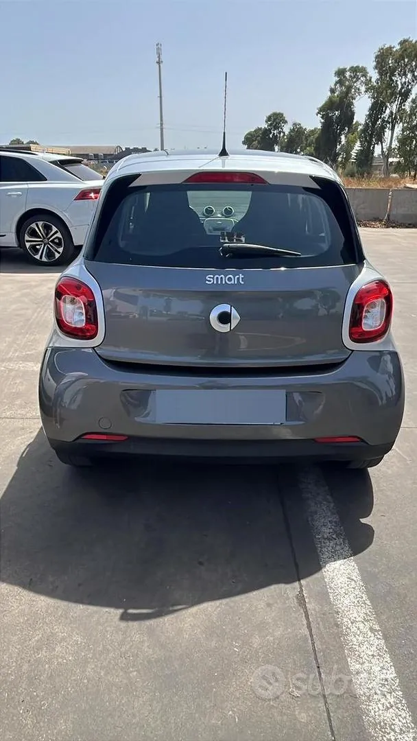 Smart Forfour 2016 photo 3
