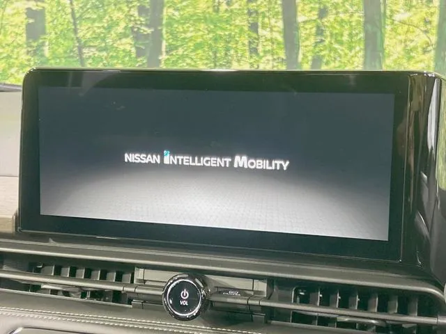 Nissan Serenade 2026 photo 3