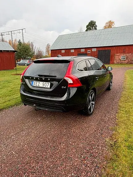 Volvo V60 2014 photo 5