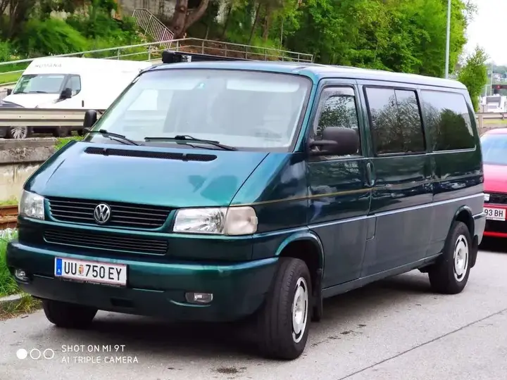 Volkswagen T4 1996 photo 3