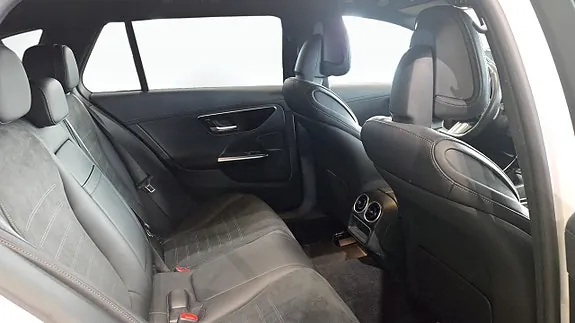 Mercedes-Benz C300 De 2024 photo 5