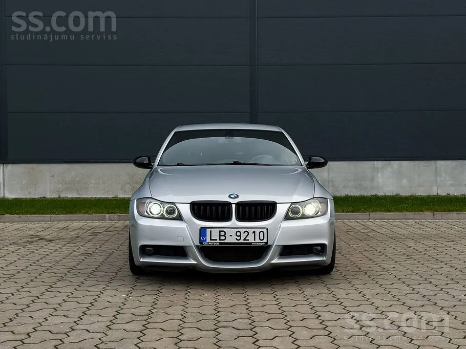 BMW 325 2007 photo 2
