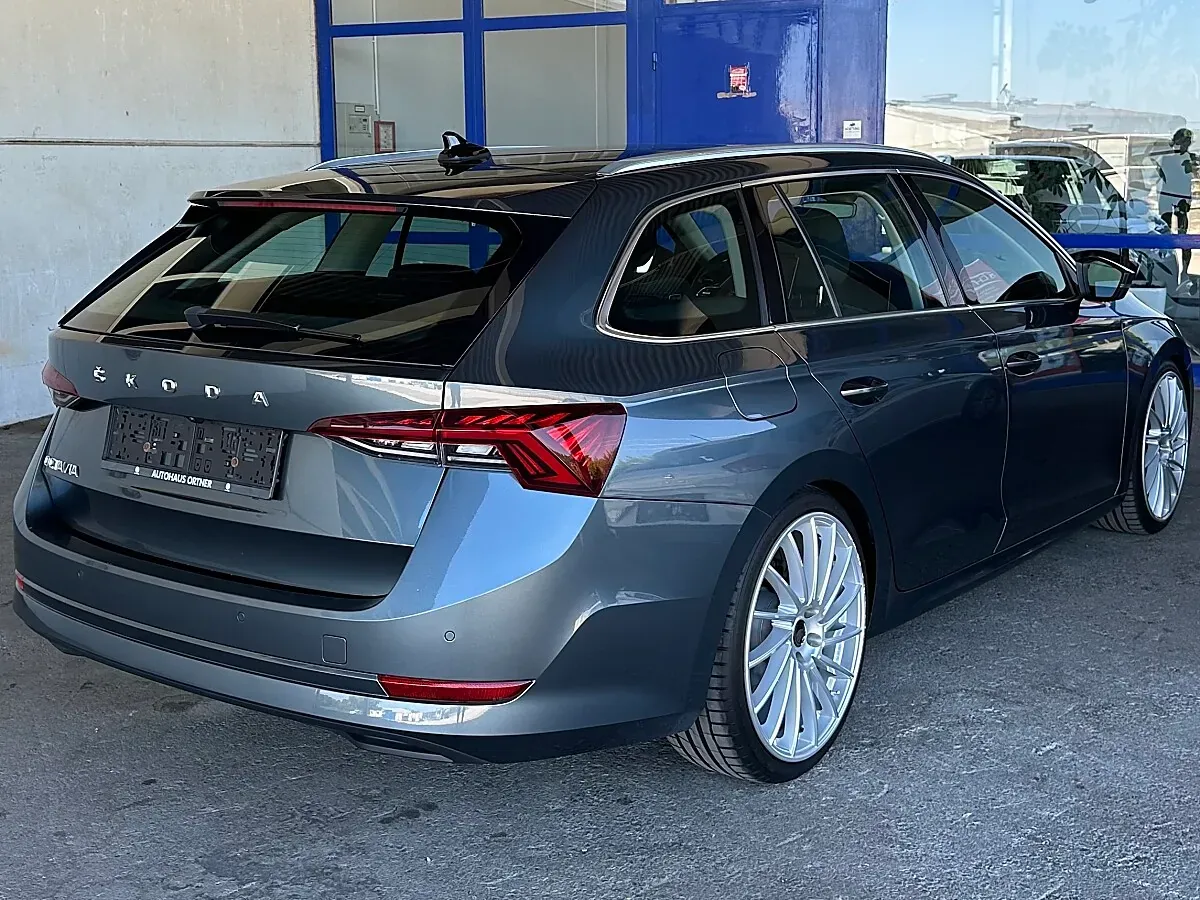 Skoda Octavia 2020 photo 2