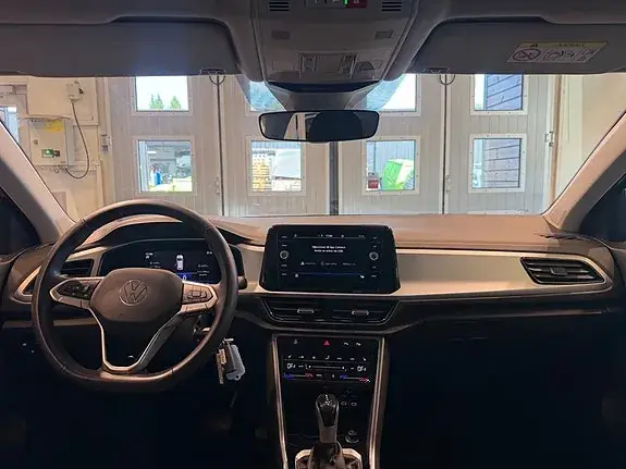 Volkswagen T-Roc 2022 photo 5