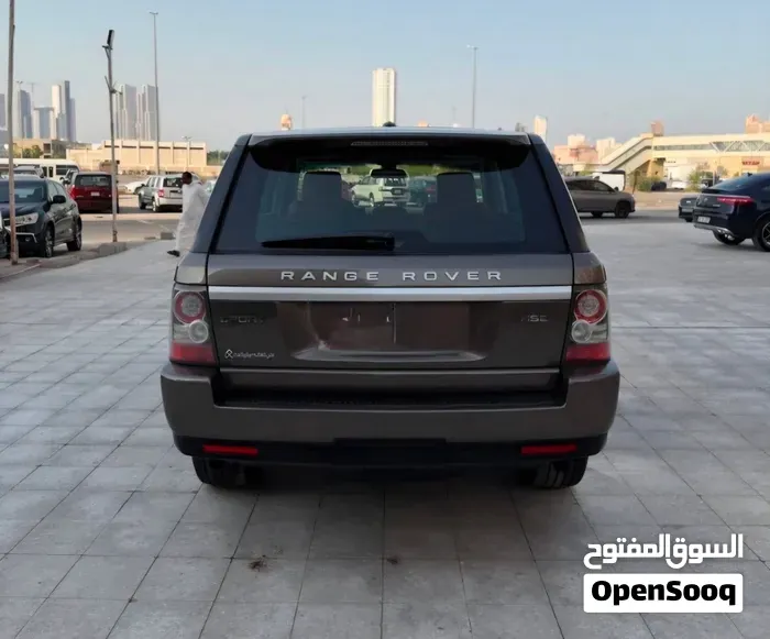 Land Rover Range Rover Sport 2012 photo 4
