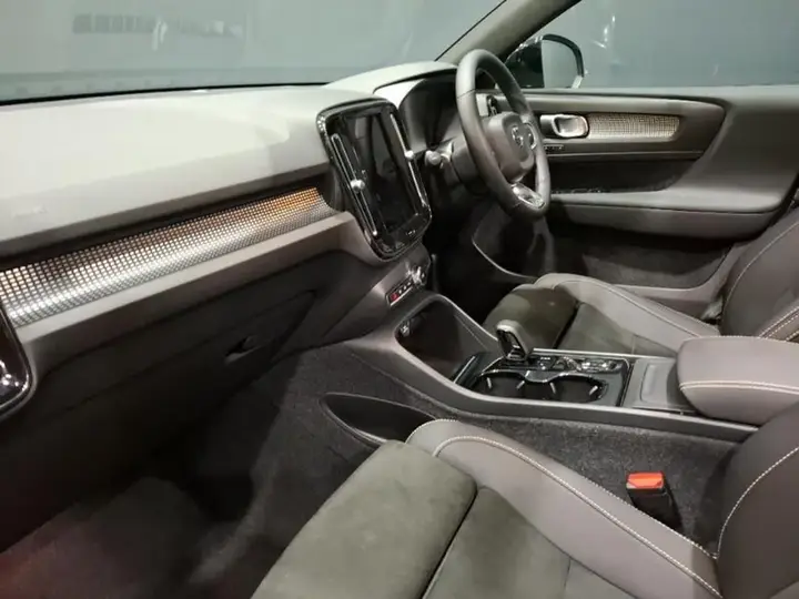 Volvo Xc40 2022 photo 5