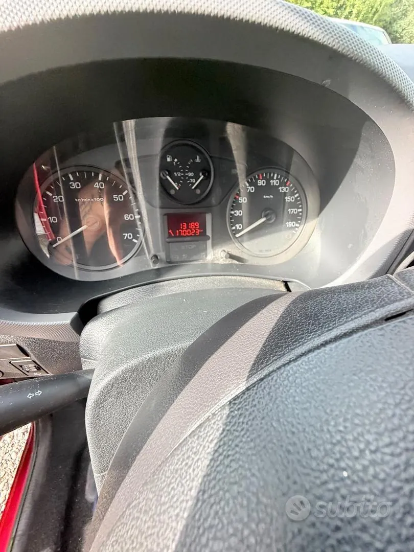 Citroen Berlingo 2010 photo 3