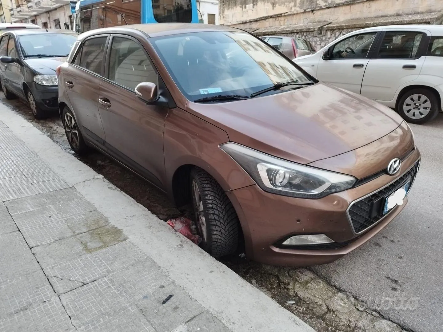 Hyundai I20