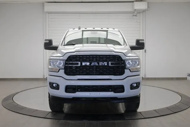 Ram 3500 2023 photo 2