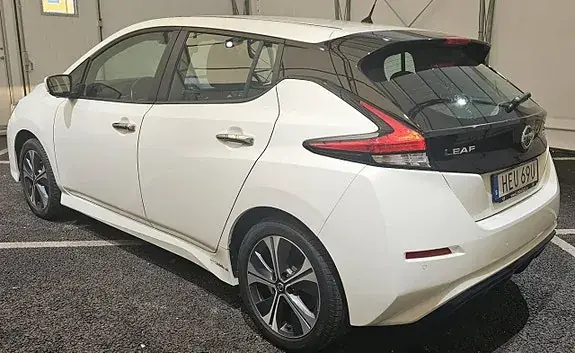 Nissan Leaf 2021 photo 5