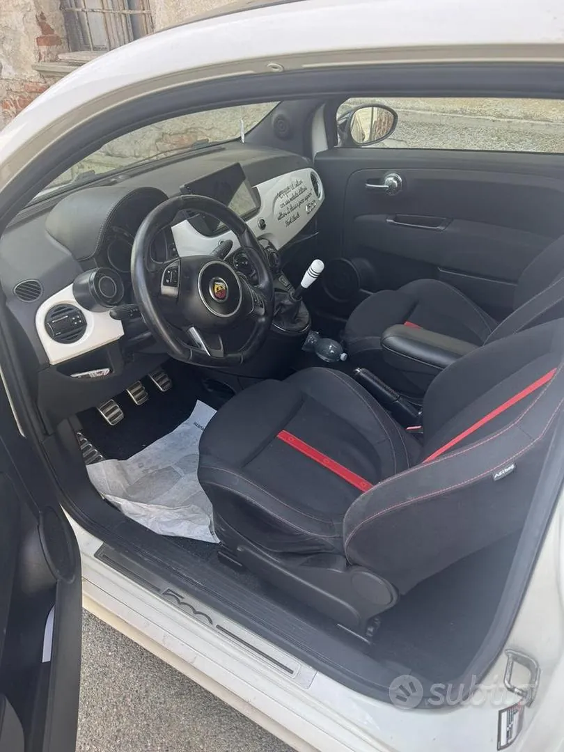 Abarth 500 2009 photo 5