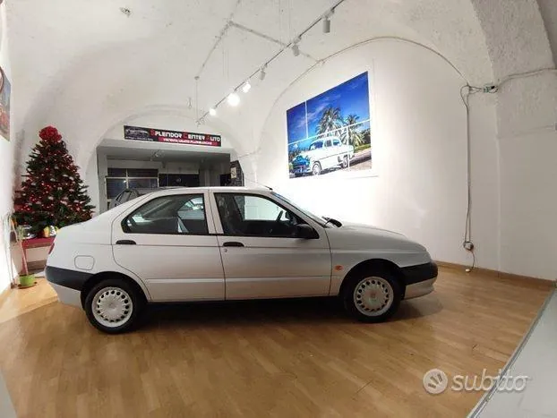 Alfa Romeo 146 1998 photo 3