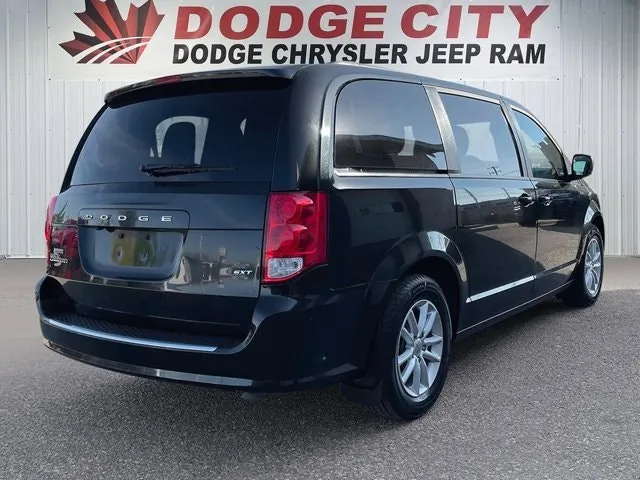 Dodge Grand Caravan 2018 photo 5