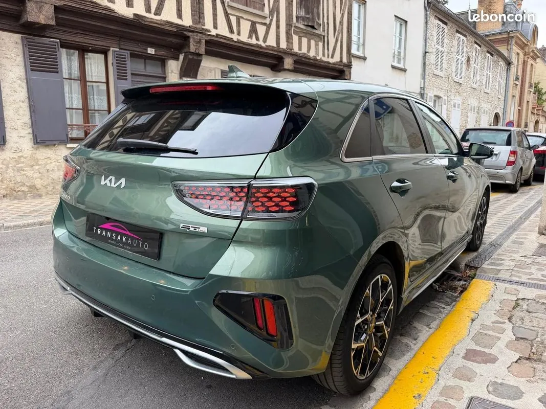 Kia Ceed 2024 photo 4