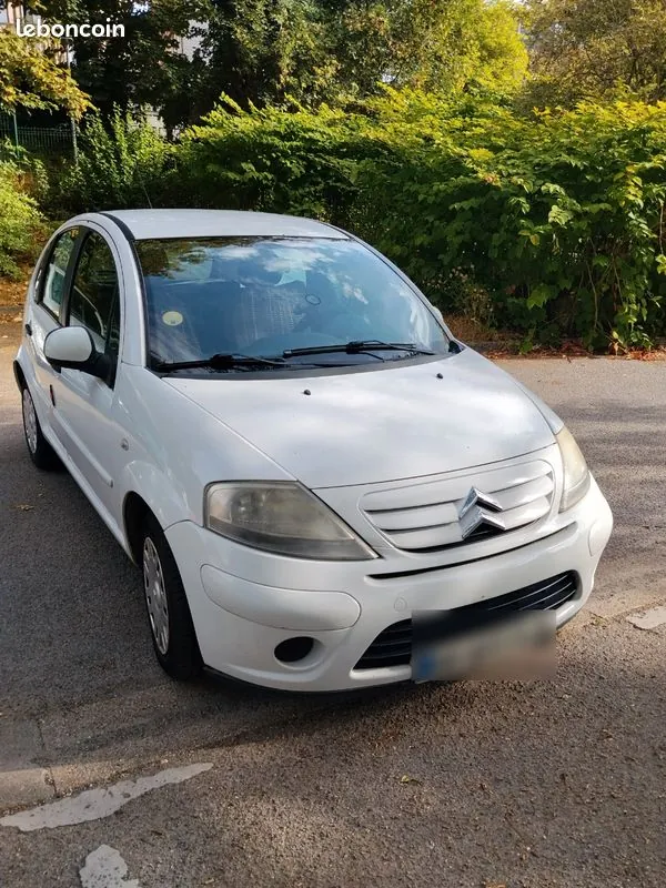 Citroen C3 2010 photo 2