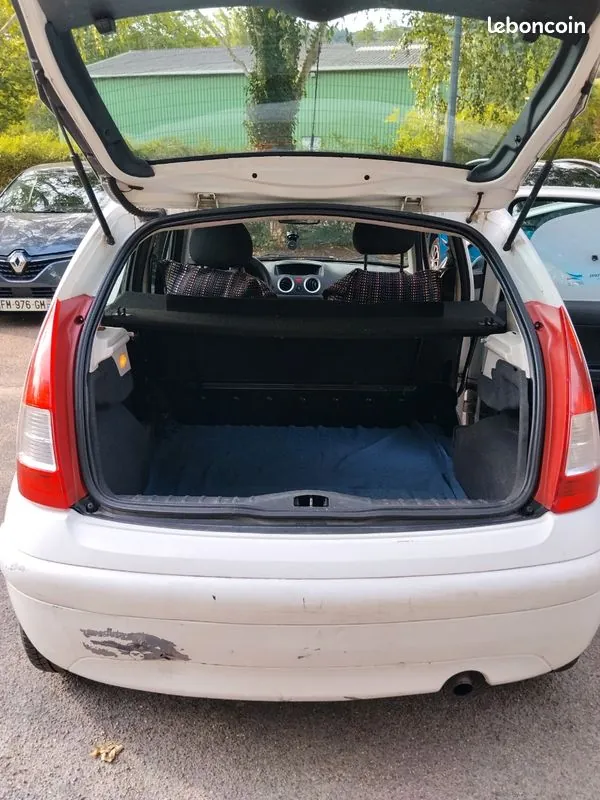 Citroen C3 2010 photo 3