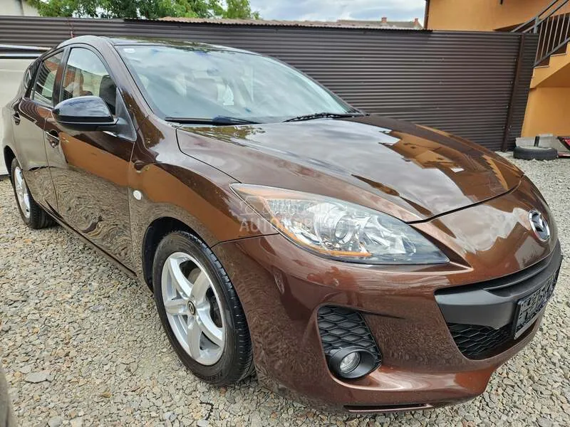 Mazda 3 2012 photo 3