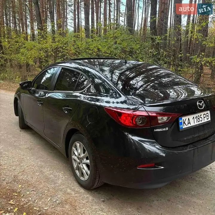 Mazda 3 2015 photo 4