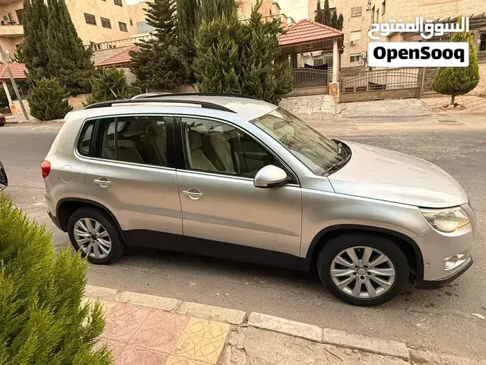 Volkswagen Tiguan 2009 photo 3