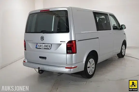 Volkswagen Transporter 2024 photo 4