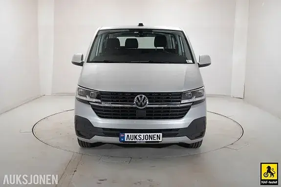 Volkswagen Transporter 2024 photo 2
