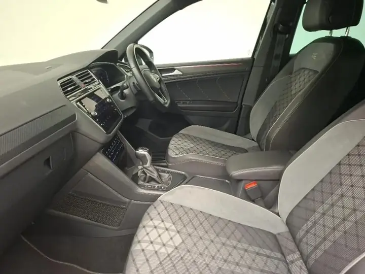 Volkswagen Tiguan 2023 photo 5