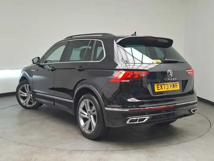 Volkswagen Tiguan 2023 photo 2