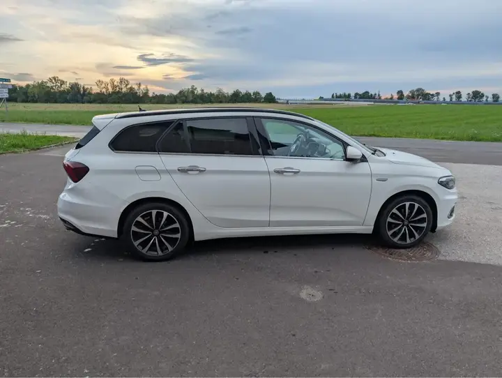 Fiat Tipo 2017 photo 3