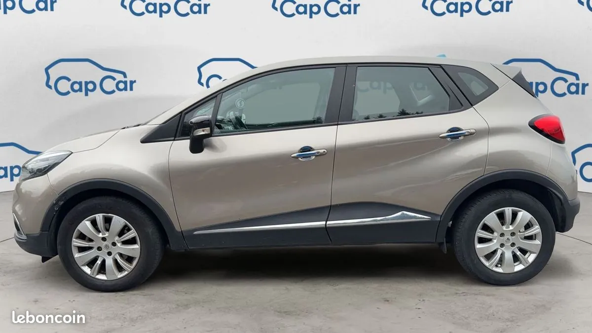 Renault Captur 2016 photo 2