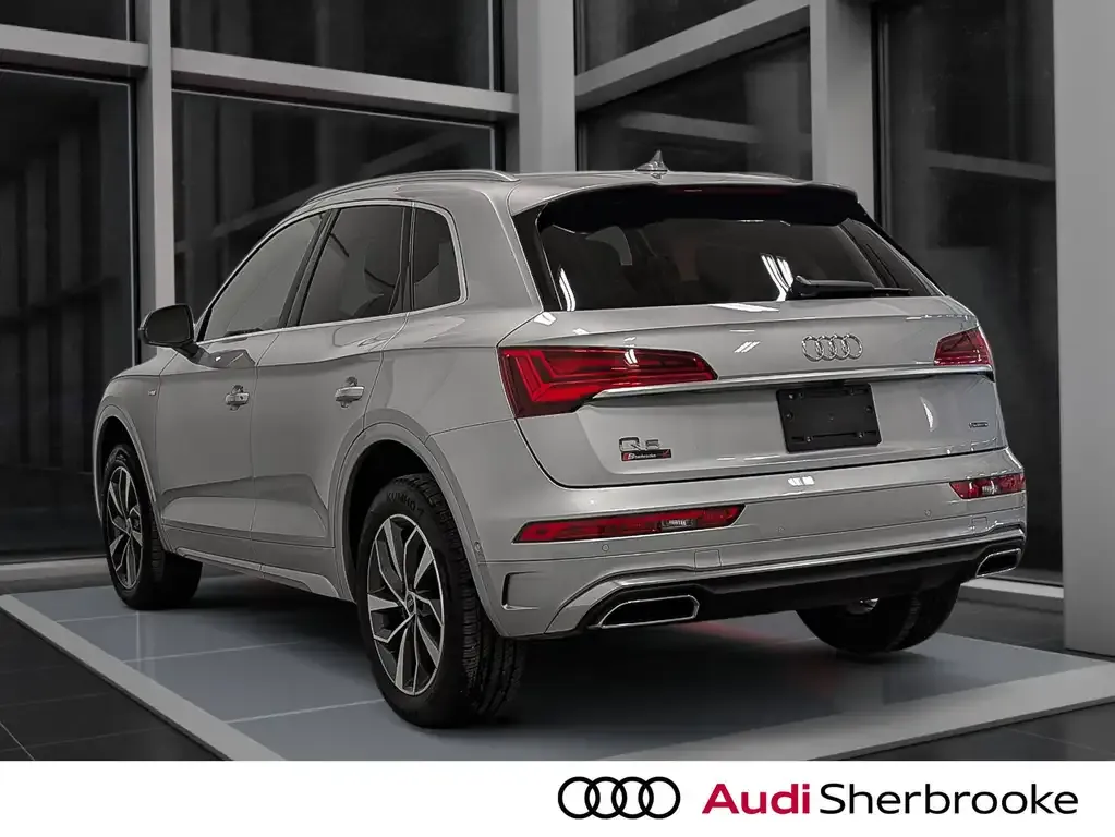 Audi Q5 2022 photo 2