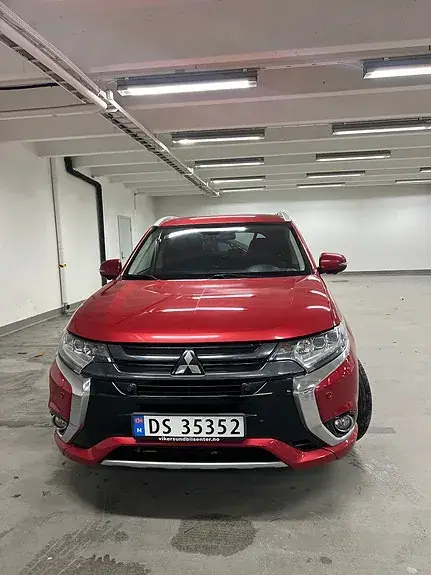 Mitsubishi Outlander 2016 photo 2