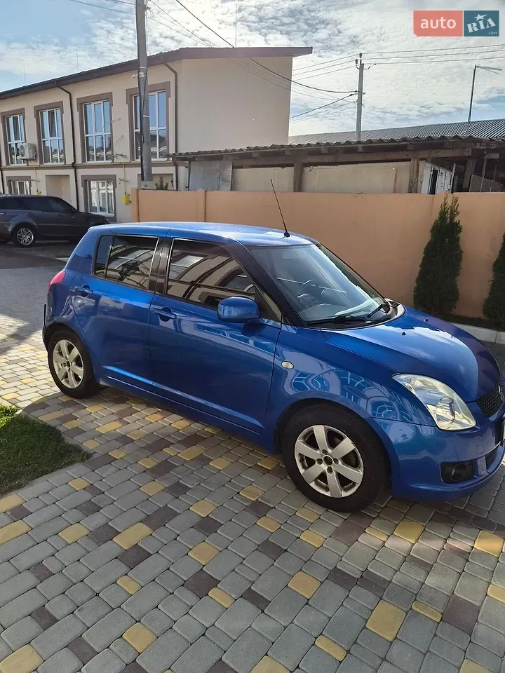 Suzuki Swift 2008 photo 4