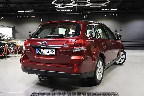 Subaru Outback 2012 photo 5