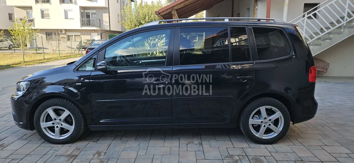 Volkswagen Touran 2014 photo 4