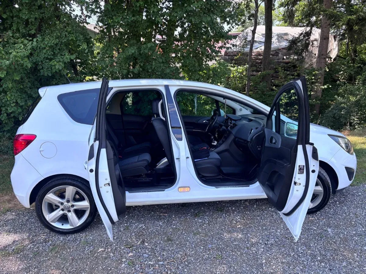 Opel Meriva 2011 photo 3