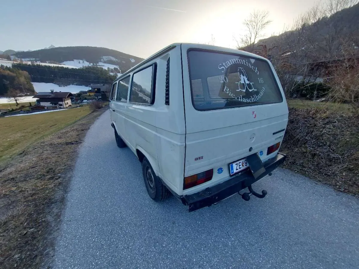 Volkswagen T3 1990 photo 3