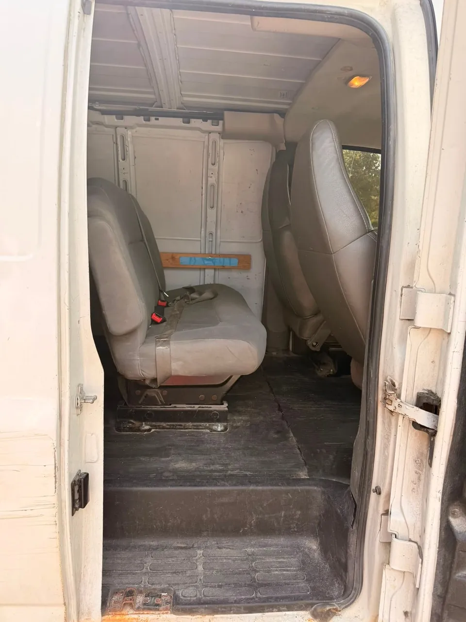 Chevrolet Express 2009 photo 3