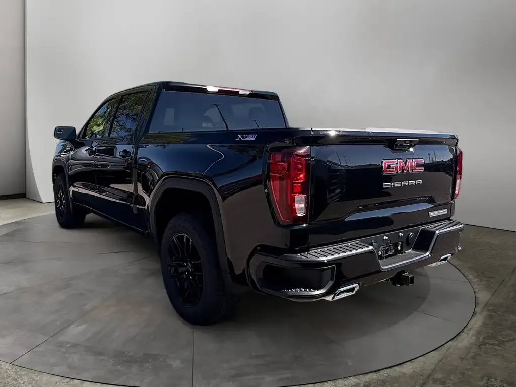 GMC Sierra 1500 2026 photo 3
