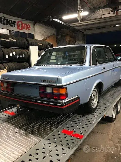 Volvo 240