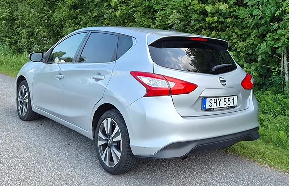 Nissan Pulsar 2015 photo 2