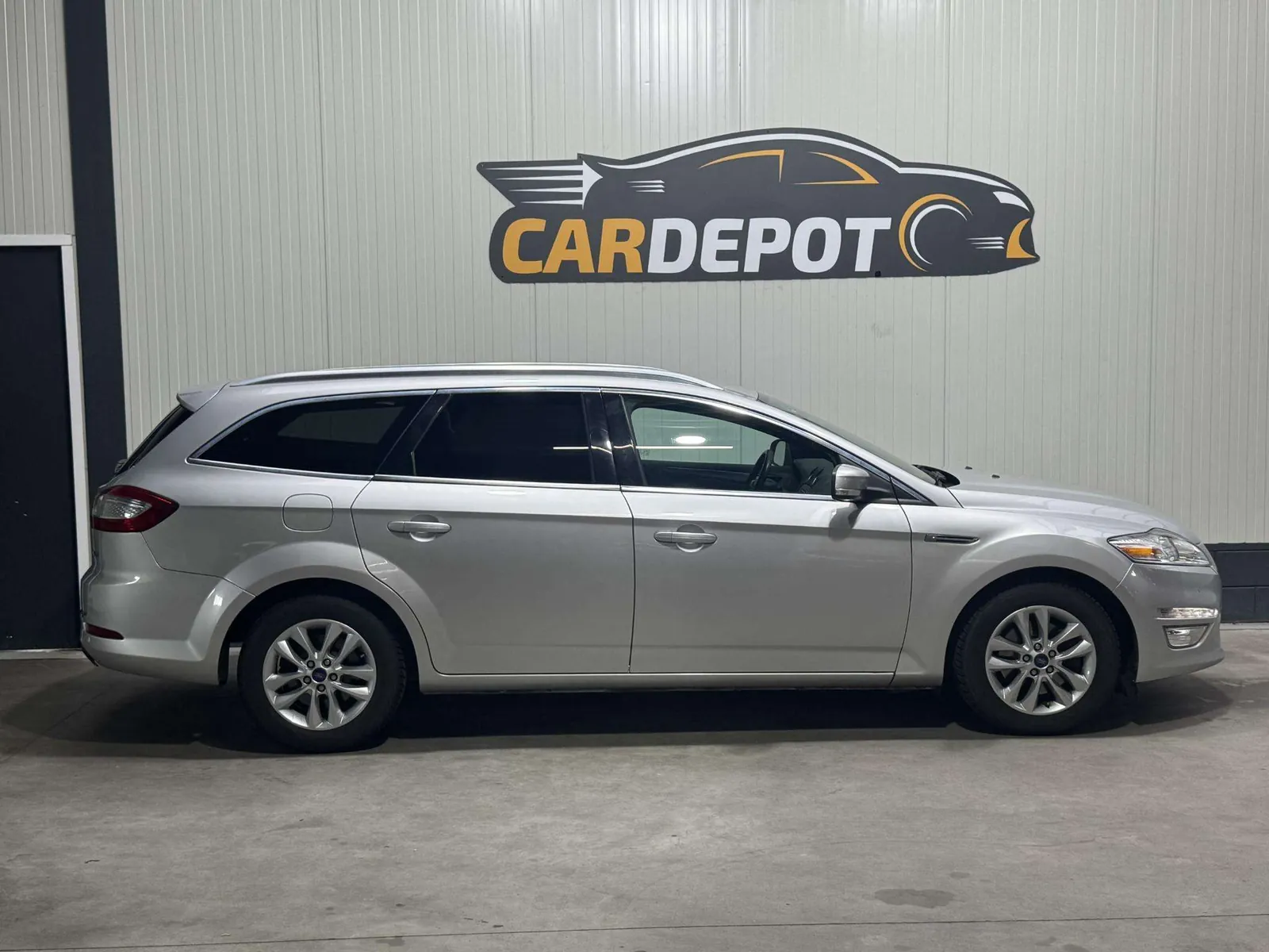 Ford Mondeo 2014 photo 4