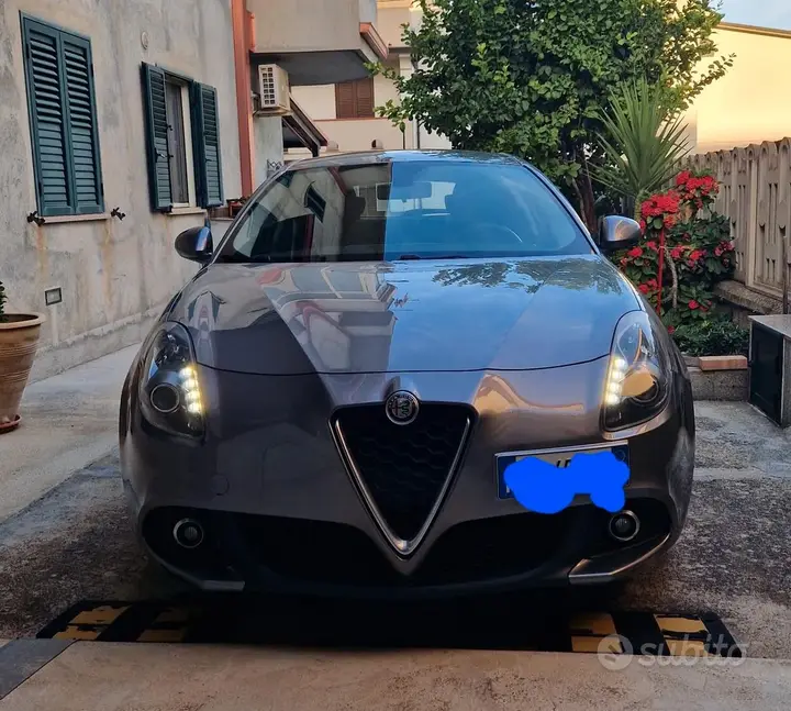 Alfa Romeo Giulietta 2018 photo 3