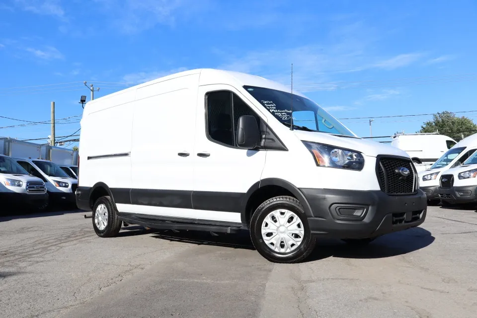 Ford Transit 2024 photo 4