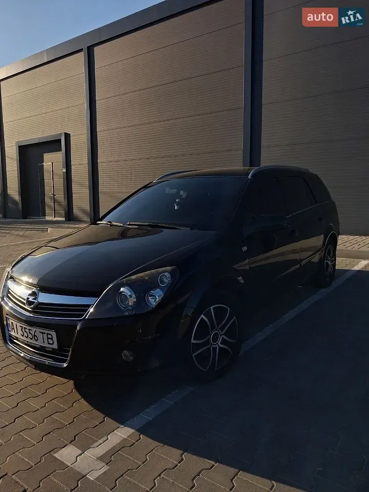 Opel Astra 2008 photo 2