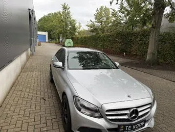 Mercedes-Benz C180 2018 photo 3