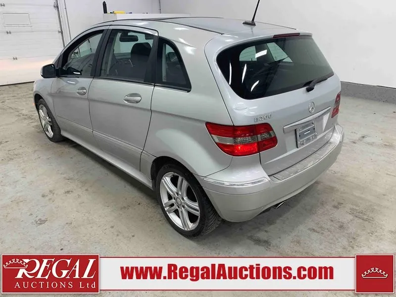 Mercedes-Benz B-Class 2011 photo 4