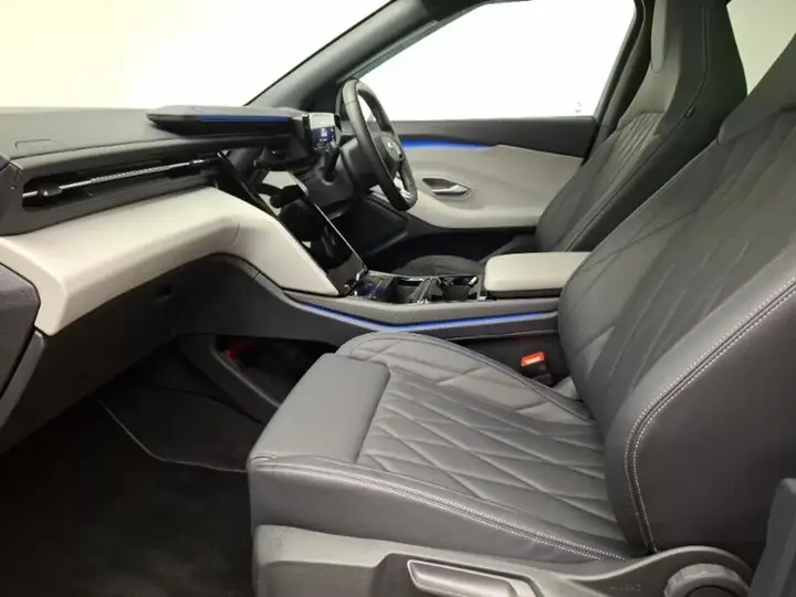 Ford Explorer 2024 photo 5