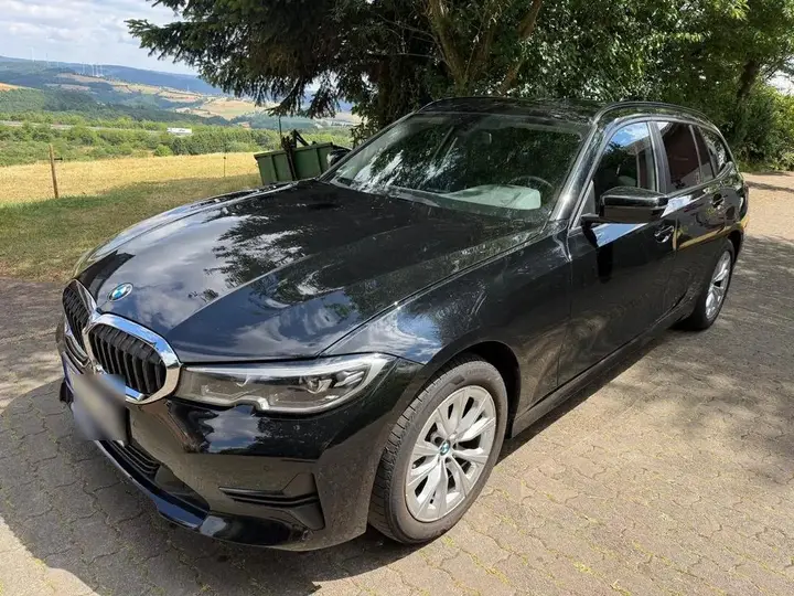 BMW 318D